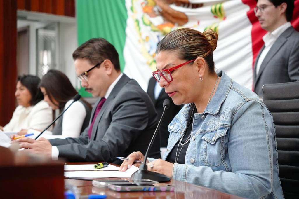 SANDY AGUILAR IMPULSA ACTUALIZACIÓN DEL MARCO CONSTITUCIONAL EN&nbsp;TLAXCALA